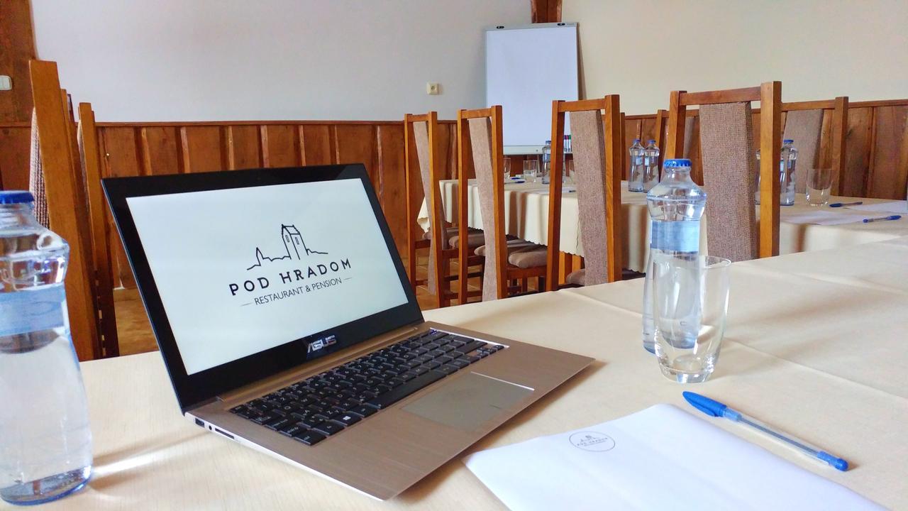 Pod Hradom Restaurant & Pension Topolcany Ngoại thất bức ảnh